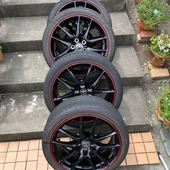 トヨタ　マークX Gs タイヤ、ホイールの画像