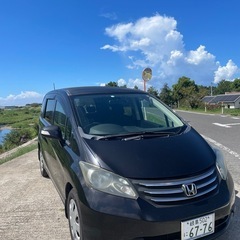 フリードGジャストセレクション7人乗　車検R7年1月31日まで‼️