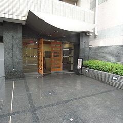【飯田橋駅】【月約4万円】【週4日×朝2時間】マンション清掃/未経験者可～日払い可の画像