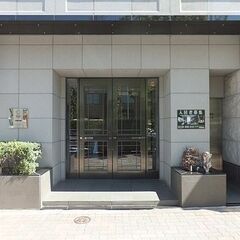【後楽園駅】【月約5万円】【週4日×朝2時間】マンション清掃/未経験者可～日払い可の画像