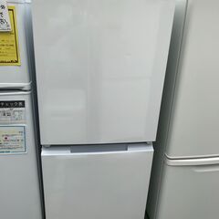 【FU1105】★SJ15E9W 冷蔵庫 152L SHARP シャープ SJ-15E9-W ボトムフリーザー 霜取り不要 大容量ドアポケット 2022年モデル