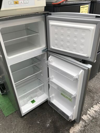 【FU1107】★シャープ SHARP 冷蔵庫 (幅48.0cm) 128L 2ドア(右開き) シルバー系 SJ-H13E-S　キッチ