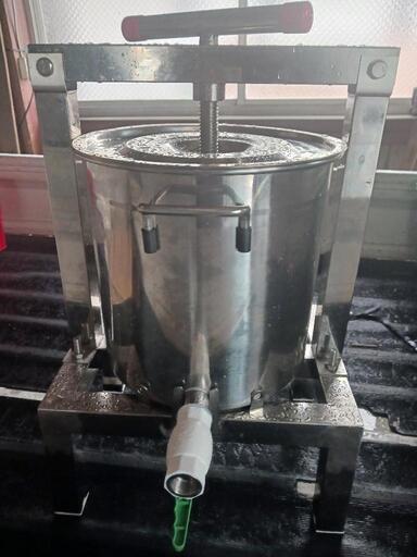 ハチミツ搾り機