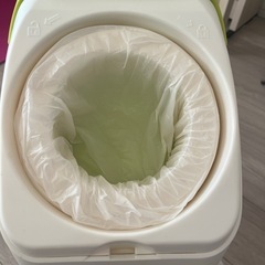 オムツAprica (アップリカ) 紙おむつ処理ポット におわなくてポイ 消臭タイプの画像