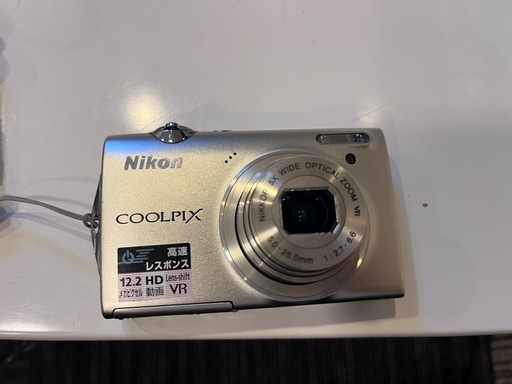 Nikon  coolpix デジタルカメラ