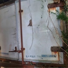 トラックのコンテナ