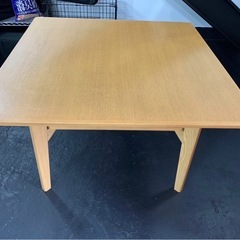 テーブル　椅子　4脚