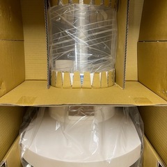 新品未使用 定価81400円ガチャマシーン本体 スパイラックス2 ホワイト　の画像