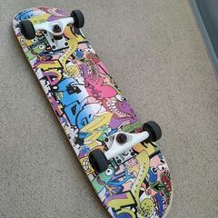 スケートボード、おまけ付きの画像