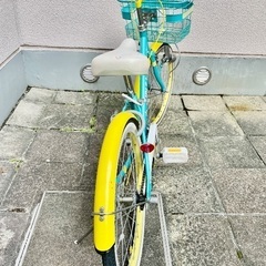 ⭐︎値下げ中⭐︎20インチ　女の子用　GIRLS LABO LEDダイナモライトの画像