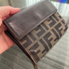 FENDI お財布の画像