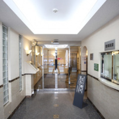 【乃木坂駅】【月約5万円】【週4日×朝2時間】マンション清掃/未経験者可～日払い可の画像