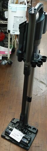品質保証☆配達有り！5000円(税別）アイリスオーヤマ サイクロン式掃除機 クリーナー 充電式 2020年製