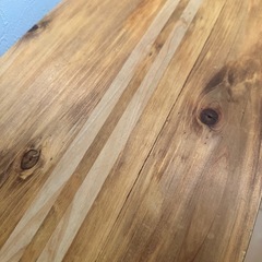 サーフボードテーブルの画像