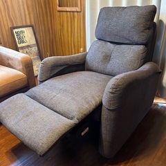 電動　リクライニング　1人掛けソファーの画像