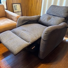 電動　リクライニング　1人掛けソファーの画像