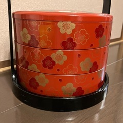 ミニ三段重 朱内黒 梅柄 手提盆 山中漆器の画像