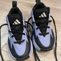 adidas バッシュ  子供 16cm   