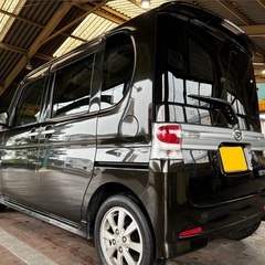 安心の1年保証付き‼️装備充実☆月々9千円〜分割可❗️車検付き！【名義変更代込み】広い車内！大人気‼️ダイハツ タントカスタム☆HDDナビ付き☆走行中DVD見れます♪ETC付き☆バックカメラ付き☆純正アルミ☆事故修復歴無し☆電動スライドドア☆ドライブレコーダー☆そのまま乗って帰れます！の画像
