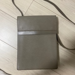 LOUIS VUITTON ルイ・ヴィトン ショルダーバッグ　エ...