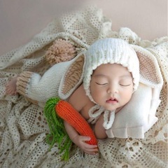 ニューボーンフォト　ベビー服0ヶ月から1ヶ月
