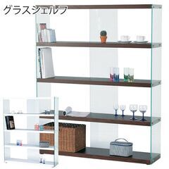 1つ5万で買った商品棚2つ(1つでも可) 両脇がガラス張り 10月15日までに取りに来てもらえる方の画像