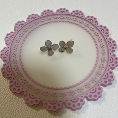 お花のピアス🌸