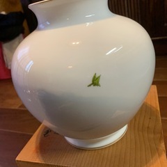 宮内庁御用達 深川製磁　花瓶 の画像