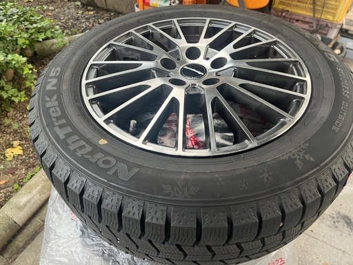 ベルランゴ専用　スタッドレスタイヤ　ホイールセット