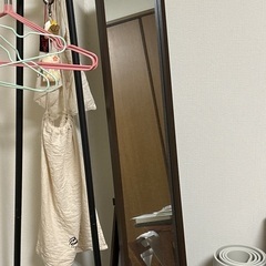 鏡（2年使用 大きな汚れ等無し）