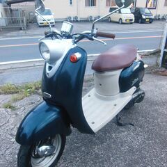 美車 YAMAHA 2st VINOビーノ　希少カラーダークブルーメタリック セル始動　メーターオーバーし速く好調 　プラグ　フィルター新品交換 他等お金かけ多数交換 納車整備点検済み 登録後すぐ乗り出せます。直接引き渡し　配送手配も可　SA10J　５AU　４JP　原付の画像