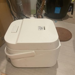 炊飯器の画像