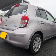 【お盆も元気に営業中‼️】超低走行3万キロ台☆月々1.2万円〜分割払い可❗️車検2年付き！大人気☆日産 マーチ☆5人乗り☆HDDナビ付き☆走行中DVD見れます☆ドライブレコーダー付きのフル装備‼️の画像
