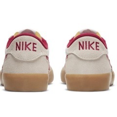 ナイキ　NIKE シューズ　新品　27センチ　箱付きの画像