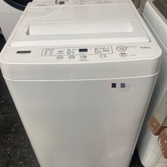 ☆中古￥13,800！YAMADA　4.5kg洗濯機　家電　2023年製　YWM-T45H1型　【BJ042】