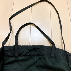 黒　キルティング　トートバッグ　しまむらの画像