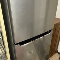 Hisence 冷蔵庫HR-B2302(取引中)