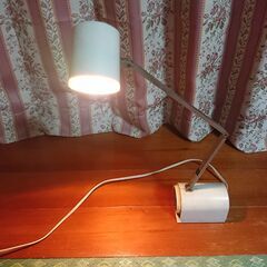 ビンテージ 　SUPER JUNIOR　HIGH INTENSITY LAMP　MODEL NA-412　スタンドライト　南部工業　ナンブ．ライト　１２V.　２１CP.　BULB　　１００V.　５０～６０C/S　１７W．　　　　　　　