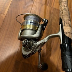 値下げ不可ダイワ CREST3000竿はつかないです の画像