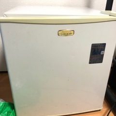 冷蔵庫譲ります（abitelax ノンフロン AR509）