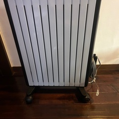 デロンギマルチダイナミックヒーターWi-Fiモデルの画像