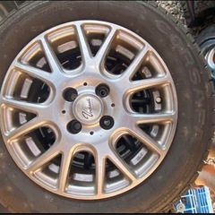 スタッドレスタイヤ 日産NOTEに使用の画像