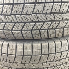 バリ溝 175/65R15 ダンロップ スタッドレスタイヤ 4本セットの画像