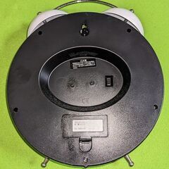 ■Simple is the best★白い目覚まし時計★シンプルな壁掛け兼用置時計◎シンプルライフにお勧め◎直径２１.５ｃｍ◎の画像