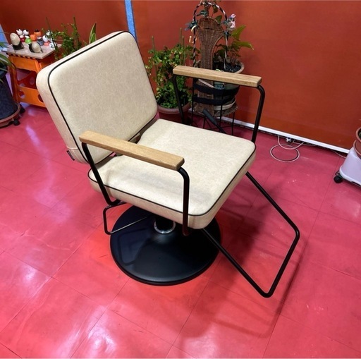 タカラベルモンド　美容室椅子