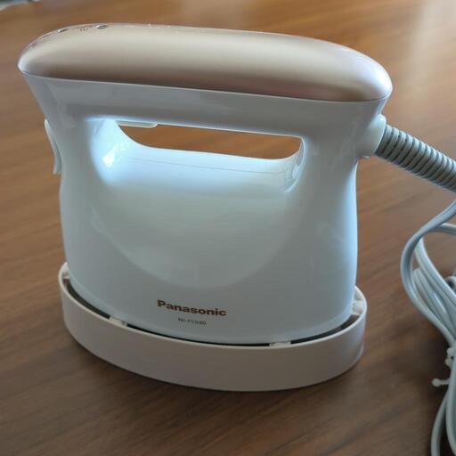 パナソニックPanasonicスチームアイロン美品　中古