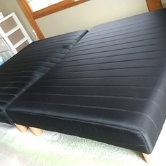 セミダブルベッドの画像