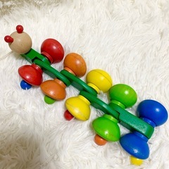 知育玩具　木のおもちゃの画像