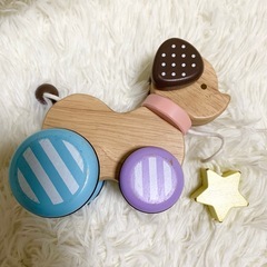 知育玩具　木のおもちゃの画像