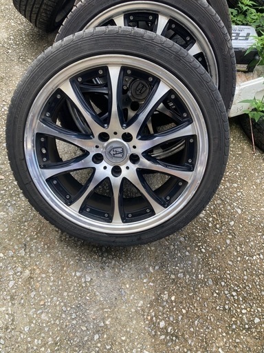 １９インチタイヤホイル